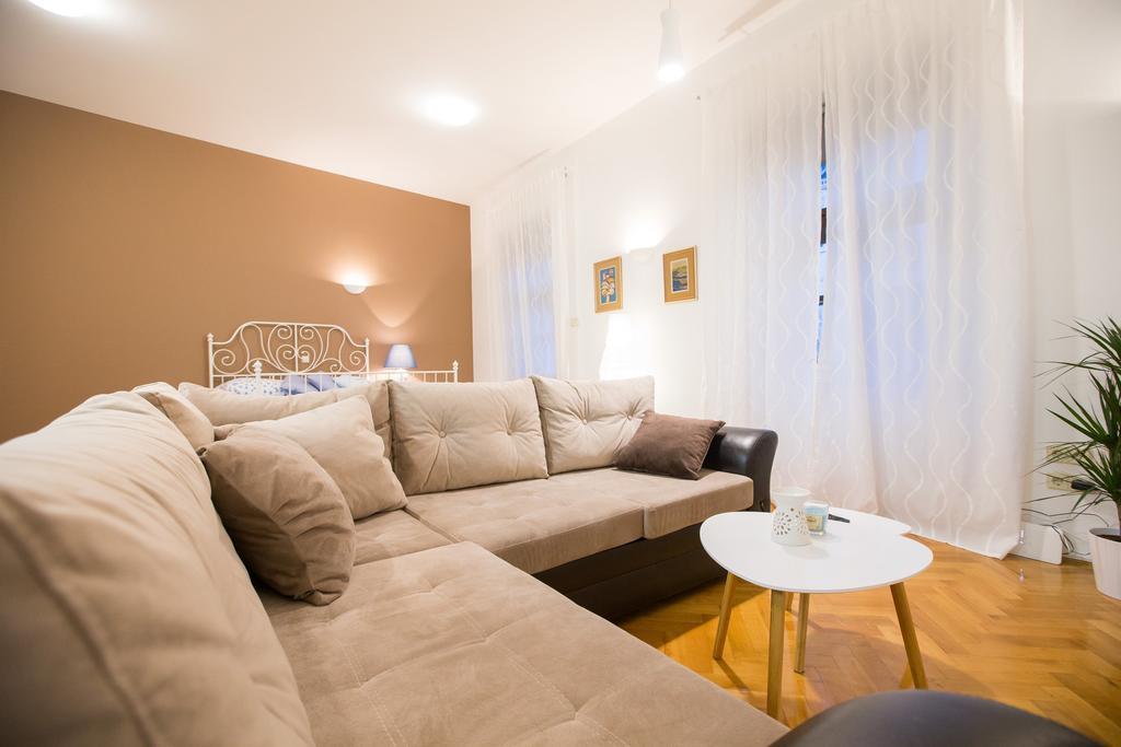 Apartman Kaptol ザグレブ エクステリア 写真